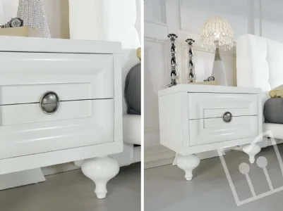 Bedside table with onions 2 drawers