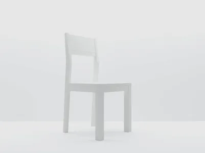 Tesea lacquered wood chair